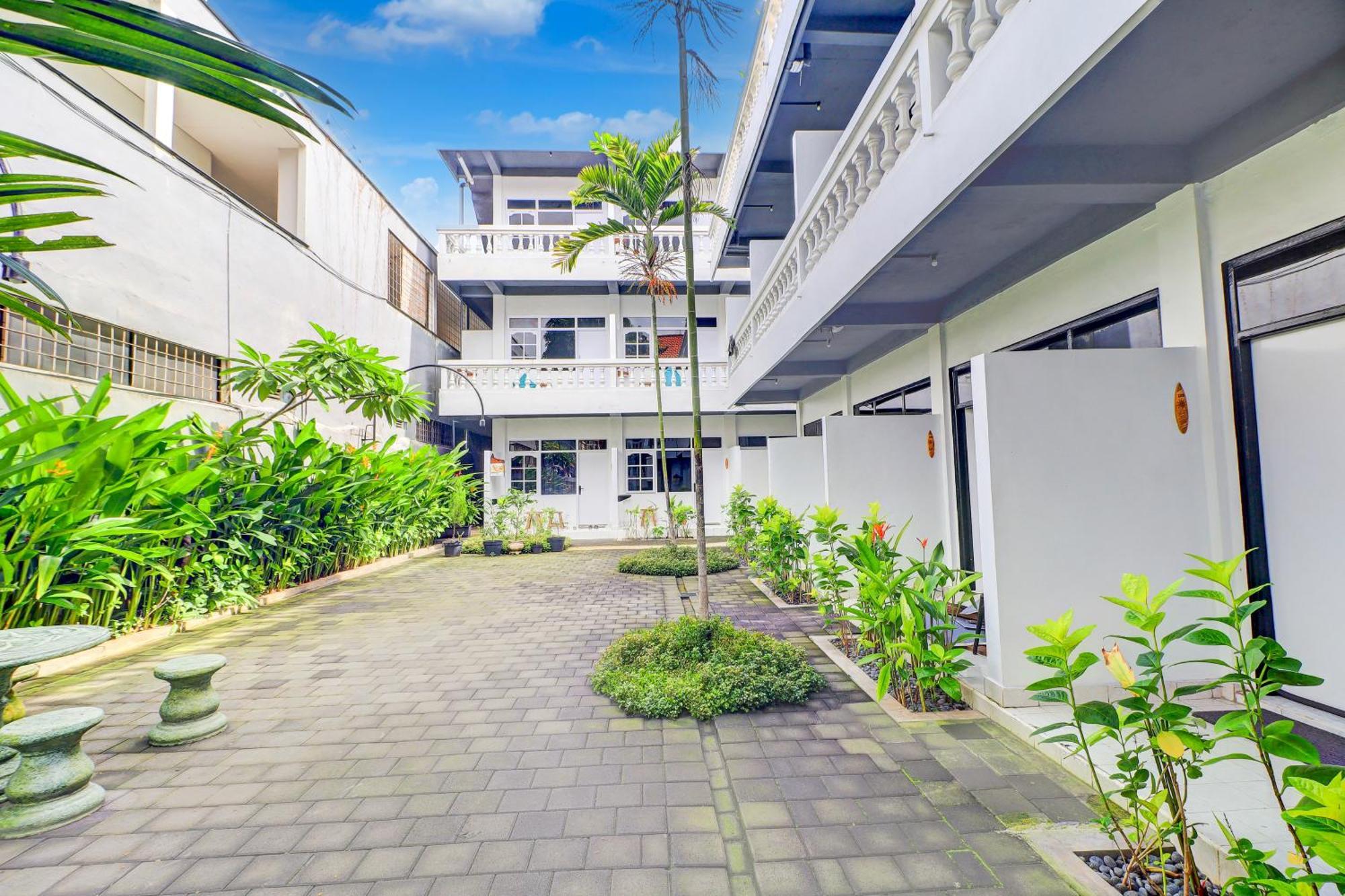 Collection O Legian Near Legian Beach エクステリア 写真